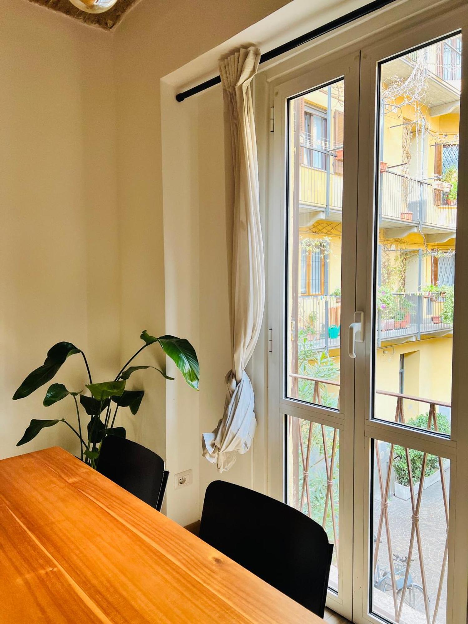 Cozy Studio Navigli Milan Bagian luar foto